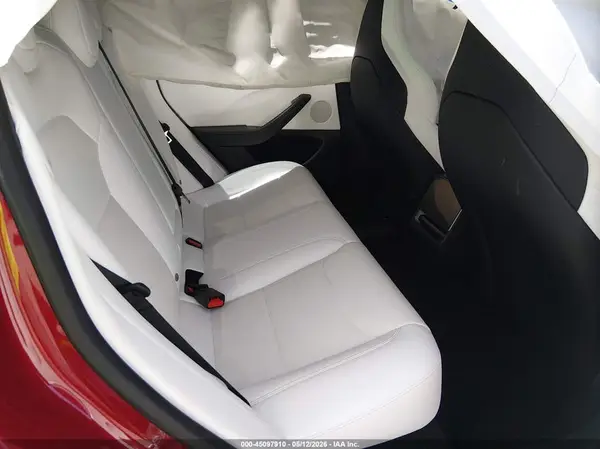 5YJ3E1ET3SF072905 2025 TESLA MODEL 3 - Image 8
