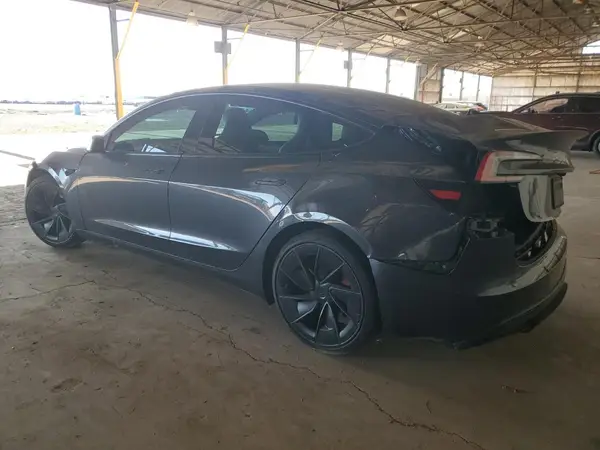 5YJ3E1ET4RF769607 2024 TESLA MODEL 3 - Image 2