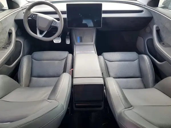 5YJ3E1ET4RF782759 2024 TESLA MODEL 3 - Image 8
