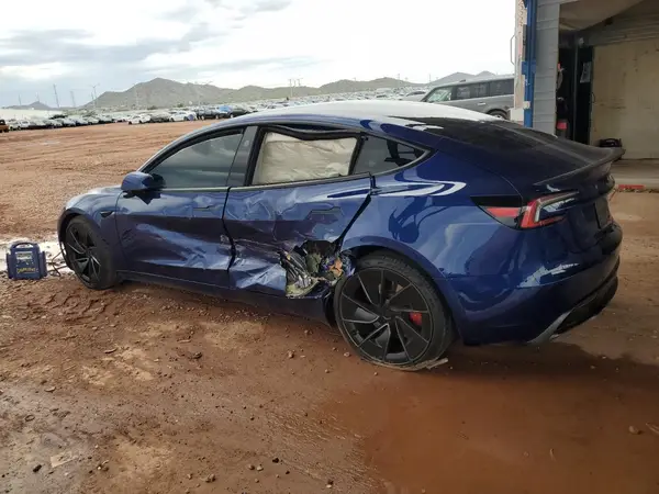 5YJ3E1ET4RF809264 2024 TESLA MODEL 3 - Image 2