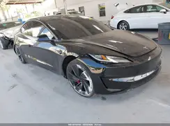 5YJ3E1ET4SF028511 2025 TESLA MODEL 3