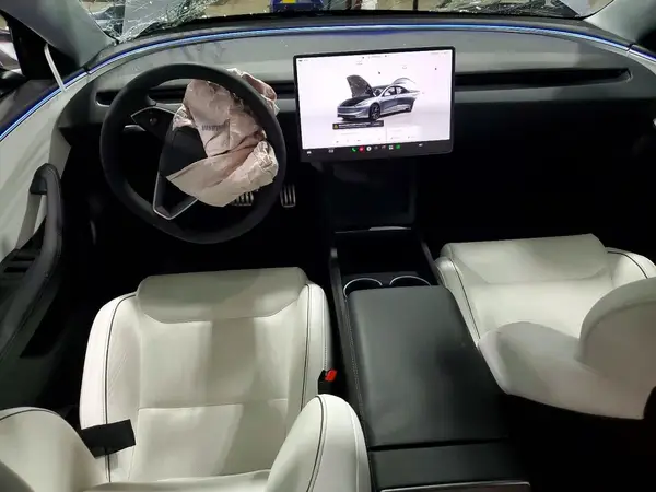 5YJ3E1ET4SF073478 2025 TESLA MODEL 3 - Image 8