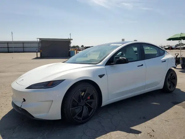 5YJ3E1ET4SF960532 2025 TESLA MODEL 3 - Image 1