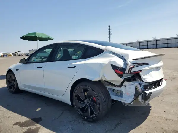 5YJ3E1ET4SF960532 2025 TESLA MODEL 3 - Image 2