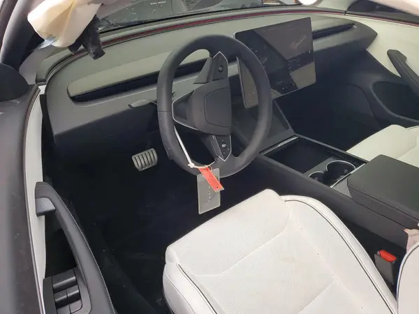 5YJ3E1ET4TF148326 2026 TESLA MODEL 3 - Image 8