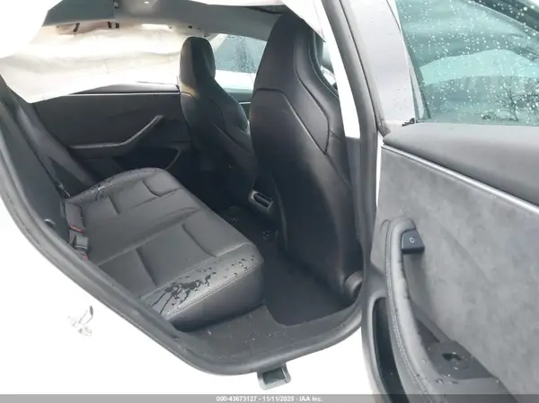 5YJ3E1ET5RF783452 2024 TESLA MODEL 3 - Image 8