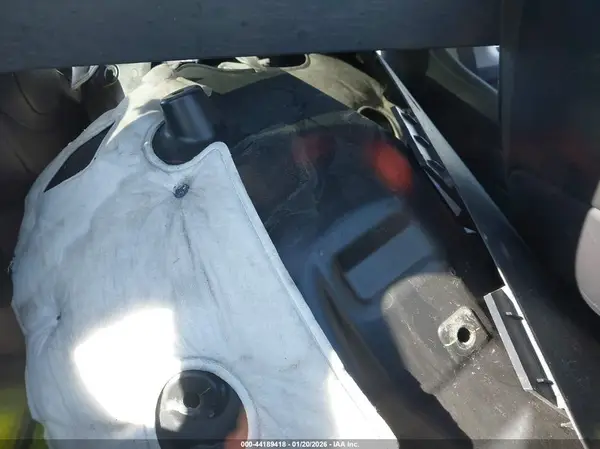 5YJ3E1ET5RF798114 2024 TESLA MODEL 3 - Image 8