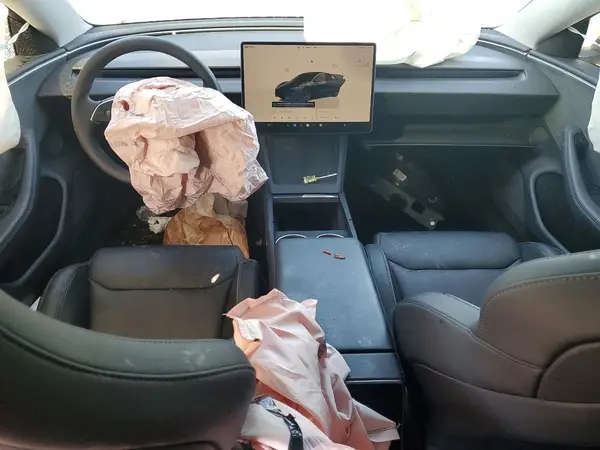 5YJ3E1ET5RF801531 2024 TESLA MODEL 3 - Image 8