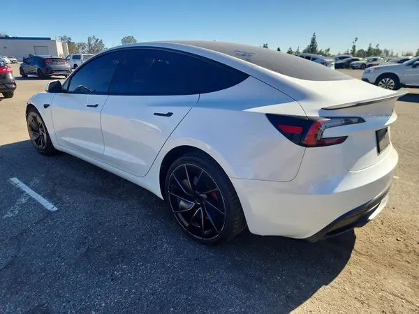 5YJ3E1ET5RF822671 2024 TESLA MODEL 3 - Image 2