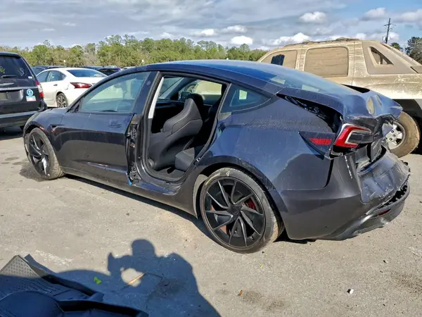 5YJ3E1ET5RF824159 2024 TESLA MODEL 3 - Image 2