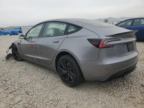 5YJ3E1ET5RF870753 2024 TESLA MODEL 3 - Image 2