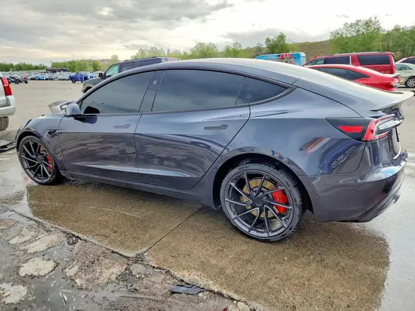 5YJ3E1ET5SF986279 2025 TESLA MODEL 3 - Image 2