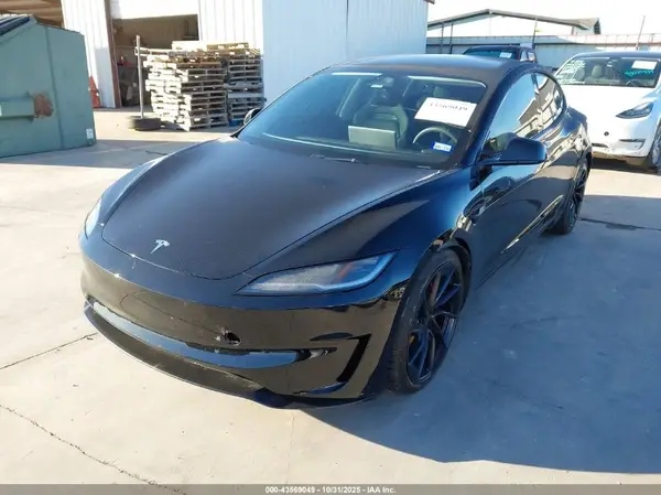 5YJ3E1ET6RF784741 2024 TESLA MODEL 3 - Image 2