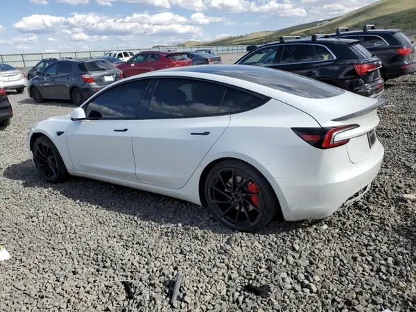 5YJ3E1ET6RF793245 2024 TESLA MODEL 3 - Image 2