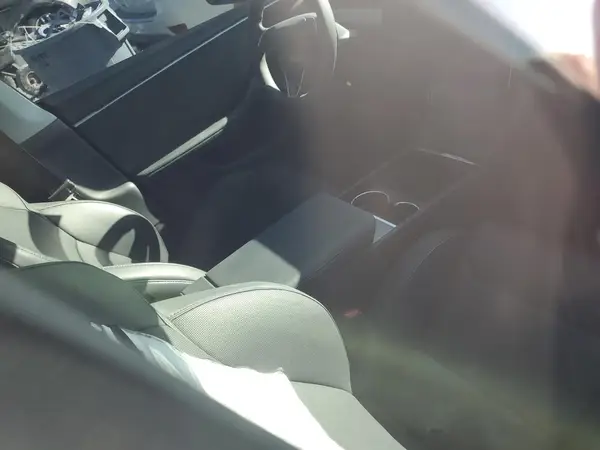 5YJ3E1ET6RF796386 2024 TESLA MODEL 3 - Image 8