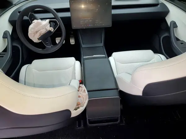 5YJ3E1ET6RF807788 2024 TESLA MODEL 3 - Image 8