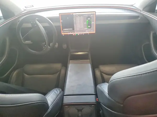 5YJ3E1ET6RF856540 2024 TESLA MODEL 3 - Image 8