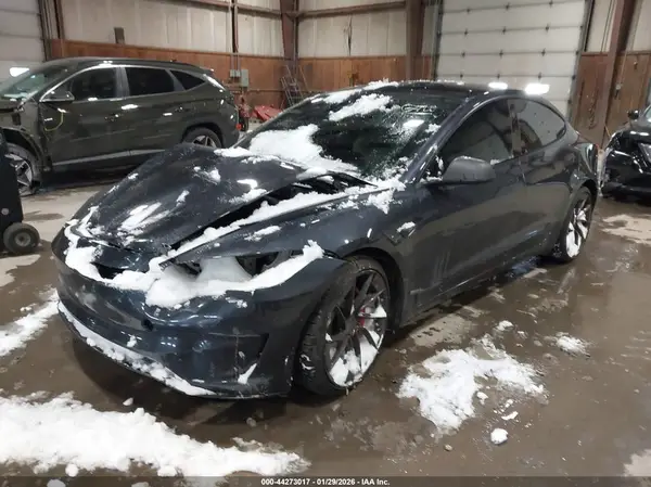 5YJ3E1ET6RF856604 2024 TESLA MODEL 3 - Image 2