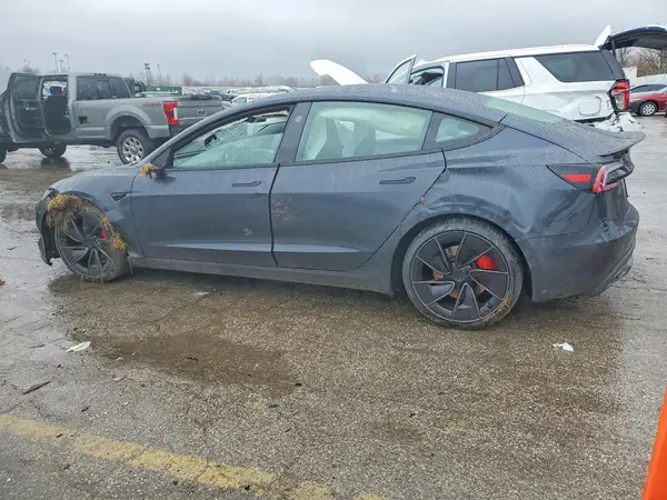 5YJ3E1ET6RF869191 2024 TESLA MODEL 3 - Image 2