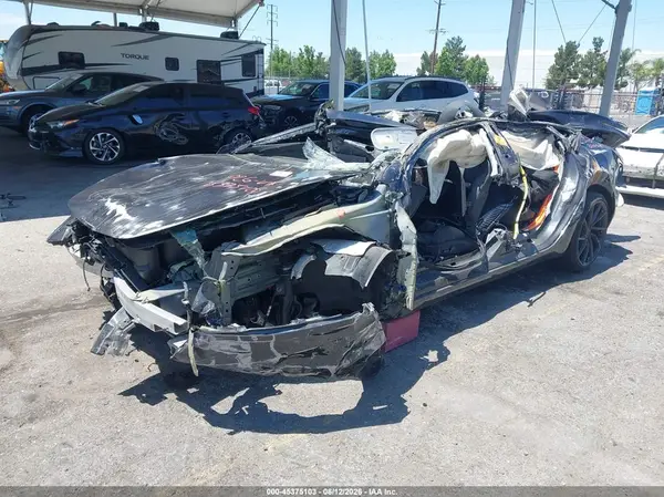 5YJ3E1ET6RF881096 2024 TESLA MODEL 3 - Image 2