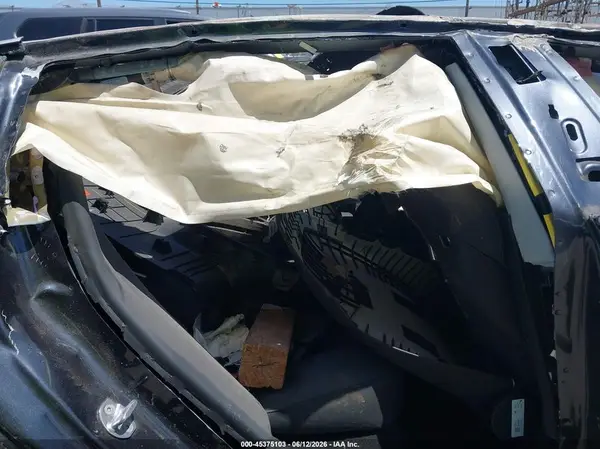 5YJ3E1ET6RF881096 2024 TESLA MODEL 3 - Image 8