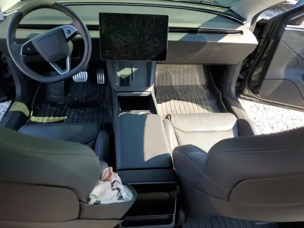 5YJ3E1ET6RF889098 2024 TESLA MODEL 3 - Image 8