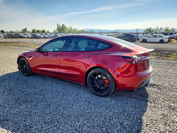 5YJ3E1ET6RF896004 2024 TESLA MODEL 3 - Image 2