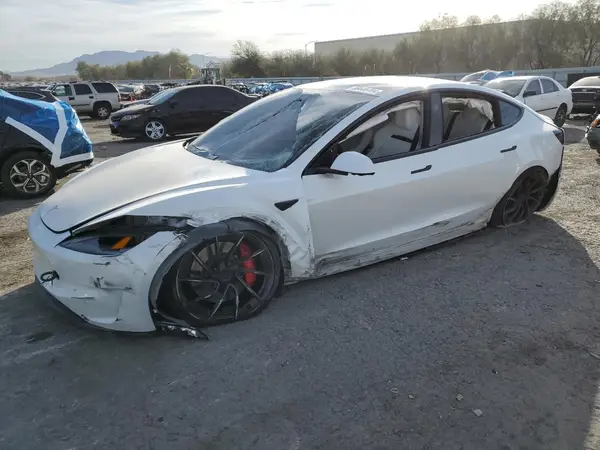 5YJ3E1ET6RF901346 2024 TESLA MODEL 3 - Image 1