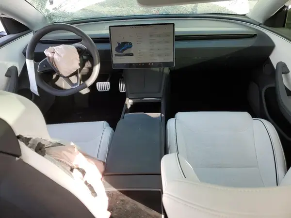 5YJ3E1ET6RF901346 2024 TESLA MODEL 3 - Image 8