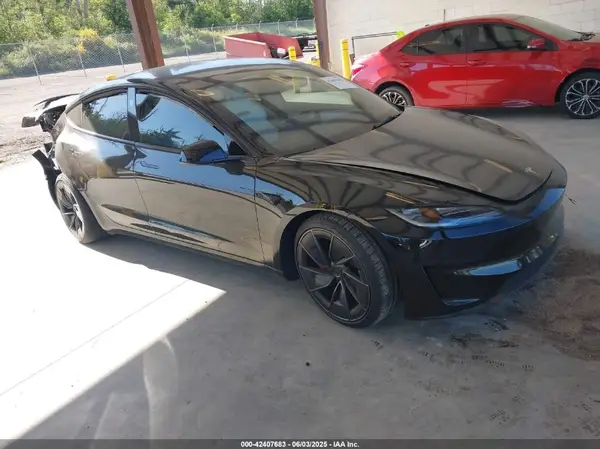 5YJ3E1ET6SF926415 2025 TESLA MODEL 3 - Image 1