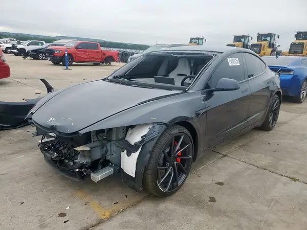 5YJ3E1ET6SF963304 2025 TESLA MODEL 3 - Image 1