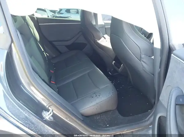5YJ3E1ET6SF966705 2025 TESLA MODEL 3 - Image 8