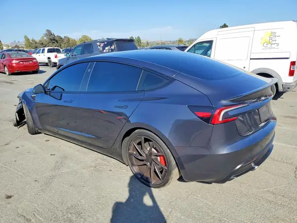 5YJ3E1ET7RF783632 2024 TESLA MODEL 3 - Image 2