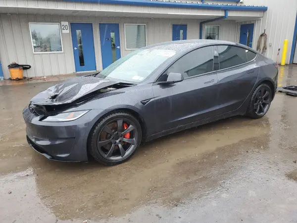 5YJ3E1ET7RF784070 2024 TESLA MODEL 3 - Image 1