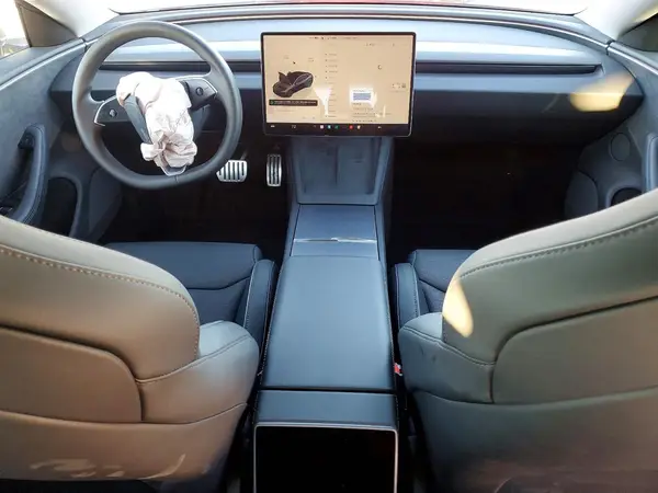 5YJ3E1ET7RF796249 2024 TESLA MODEL 3 - Image 8