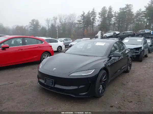 5YJ3E1ET7RF809887 2024 TESLA MODEL 3 - Image 2
