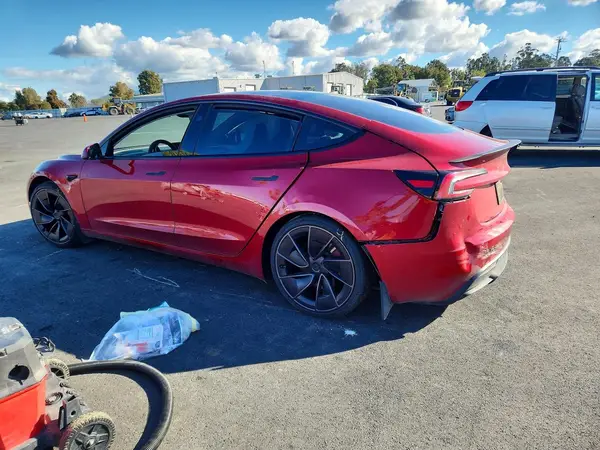 5YJ3E1ET7RF842596 2024 TESLA MODEL 3 - Image 2