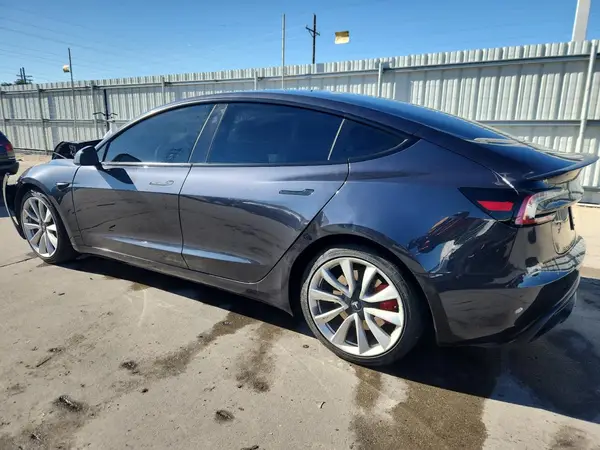 5YJ3E1ET7RF856403 2024 TESLA MODEL 3 - Image 2