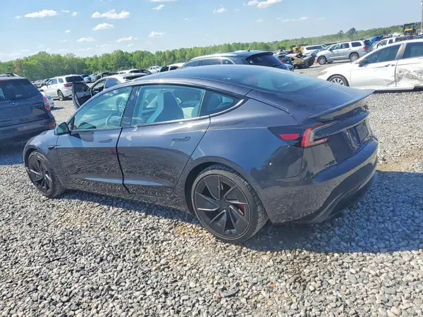 5YJ3E1ET7RF866347 2024 TESLA MODEL 3 - Image 2