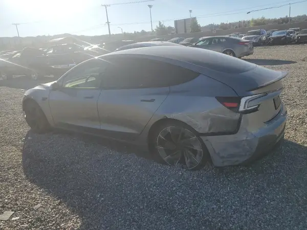 5YJ3E1ET7RF881737 2024 TESLA MODEL 3 - Image 2