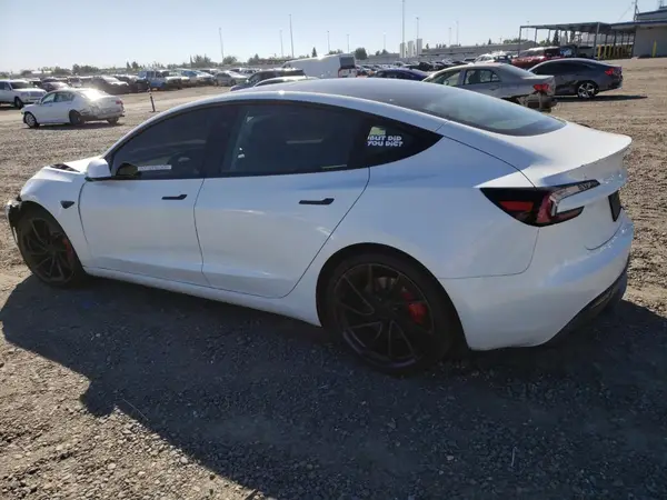 5YJ3E1ET7SF030382 2025 TESLA MODEL 3 - Image 2