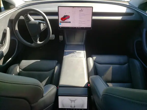 5YJ3E1ET7SF030382 2025 TESLA MODEL 3 - Image 8