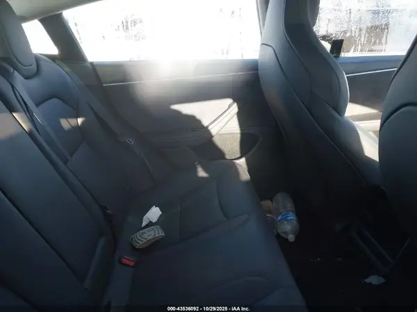 5YJ3E1ET7SF062961 2025 TESLA MODEL 3 - Image 8
