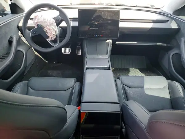 5YJ3E1ET7TF128989 2026 TESLA MODEL 3 - Image 8