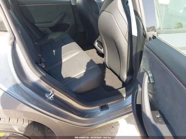 5YJ3E1ET7TF132878 2026 TESLA MODEL 3 - Image 8