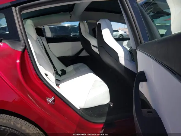 5YJ3E1ET7TF173396 2026 TESLA MODEL 3 - Image 8