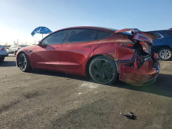 5YJ3E1ET8RF789357 2024 TESLA MODEL 3 - Image 2