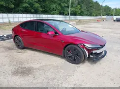 5YJ3E1ET8RF826035 2024 TESLA MODEL 3