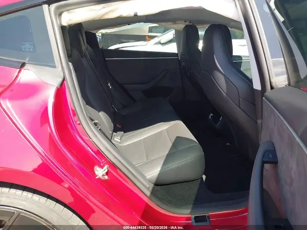 5YJ3E1ET8RF830991 2024 TESLA MODEL 3 - Image 8