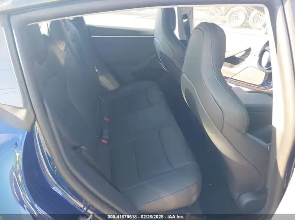 5YJ3E1ET8RF859004 2024 TESLA MODEL 3 - Image 8